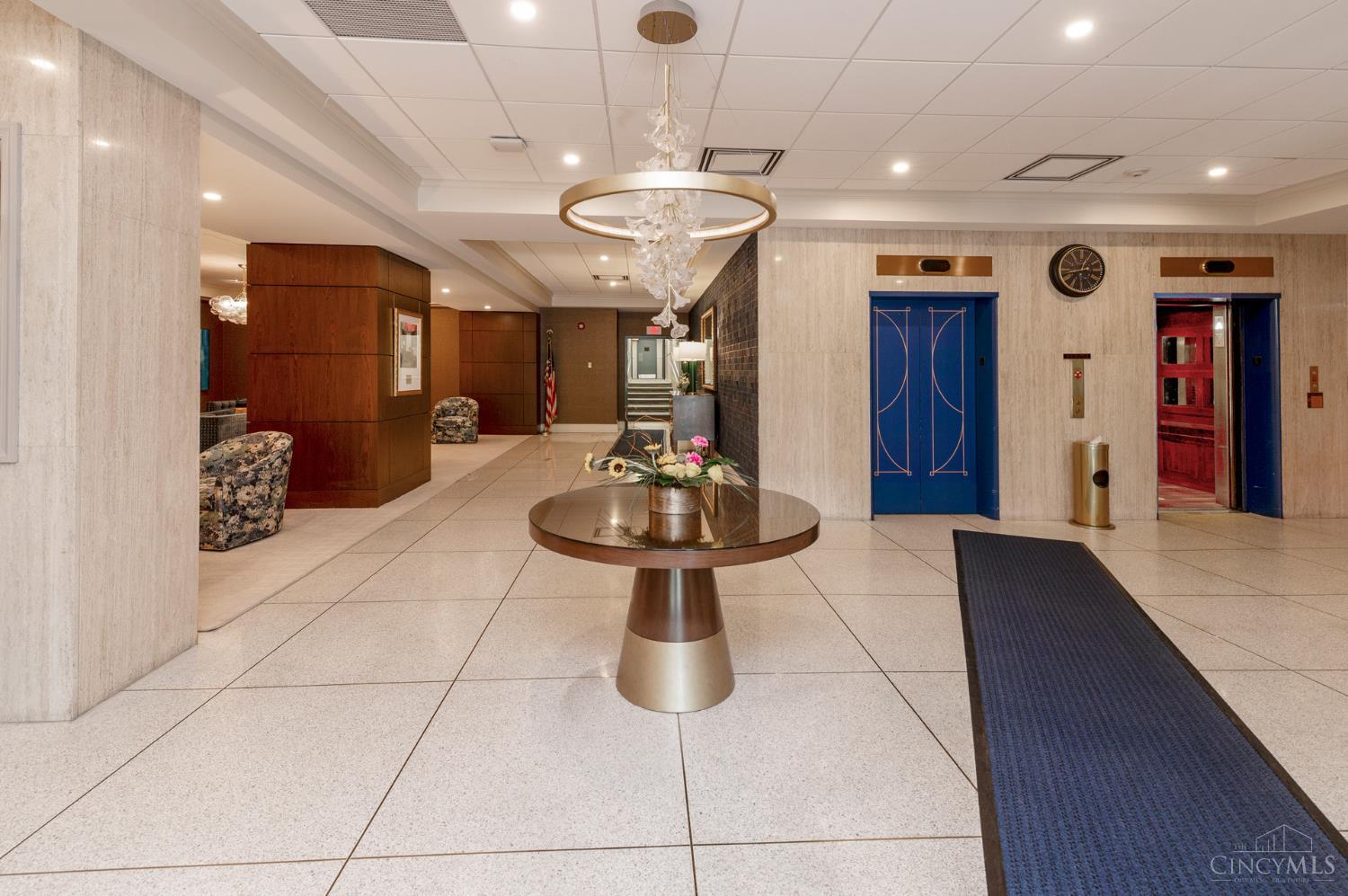 2444 Madison Road Unit: 507