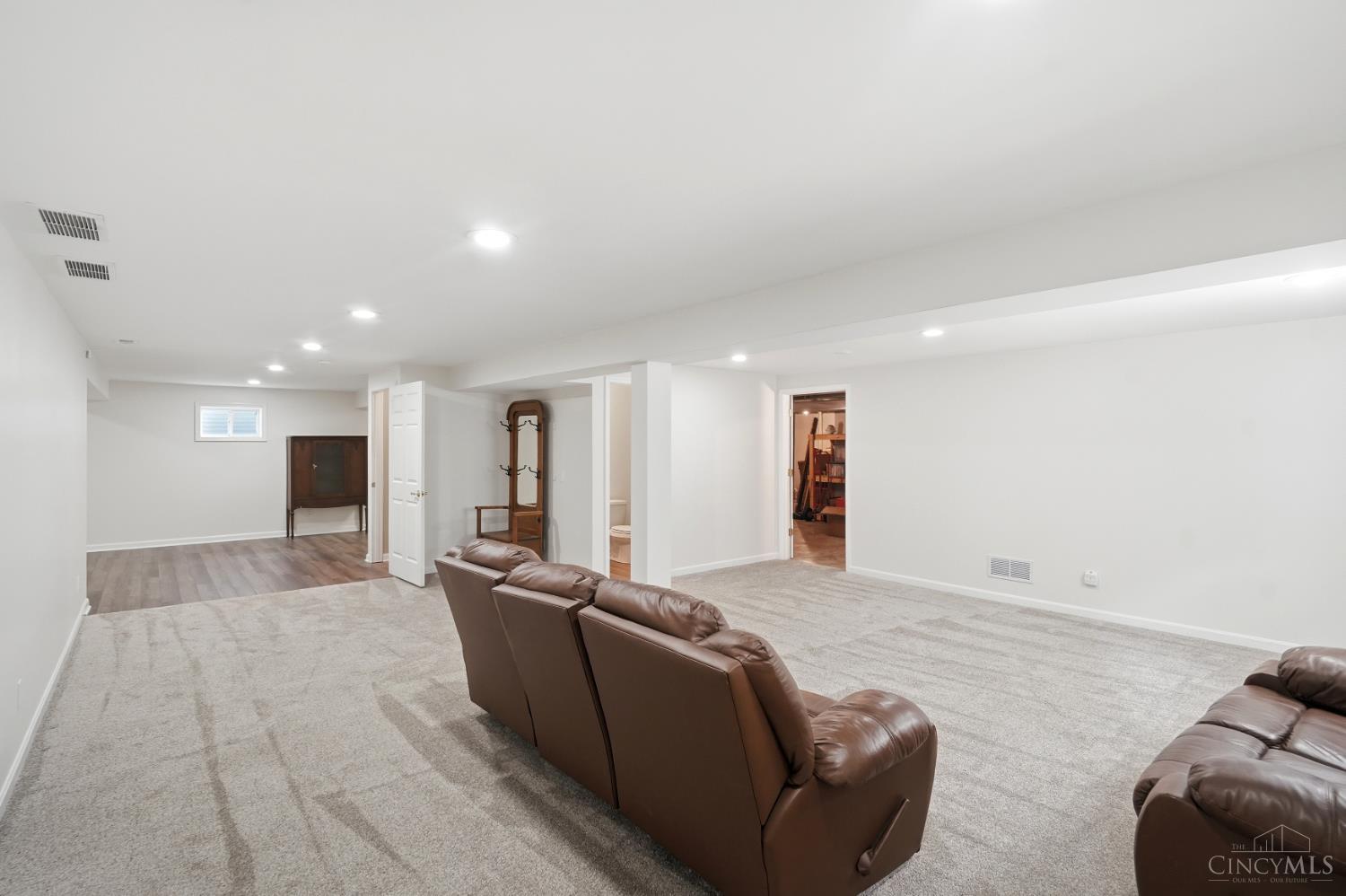 7743 Crystal Cove Pointe