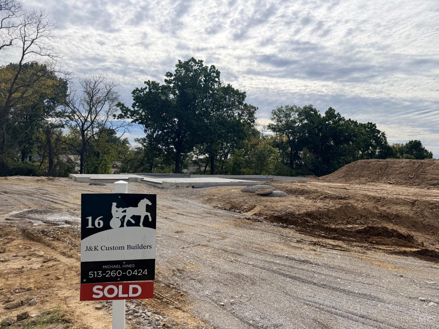 421 Trailside Woods Court