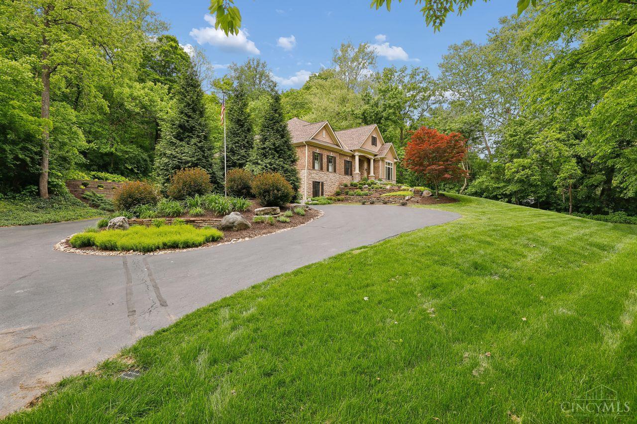 1221 Ten Mile Road