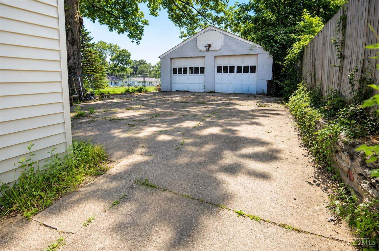 9681 Northfield Lane