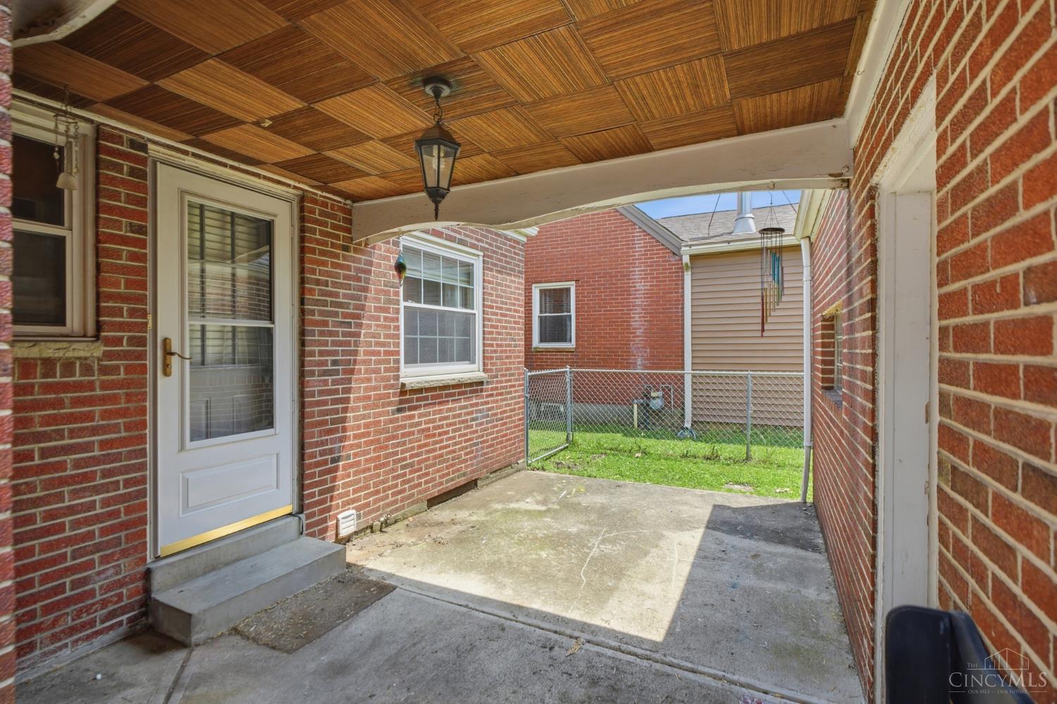789 Eaton Avenue