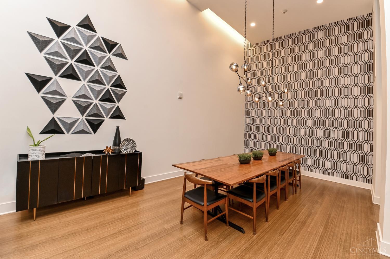 15 W Fourth Street Unit: 103