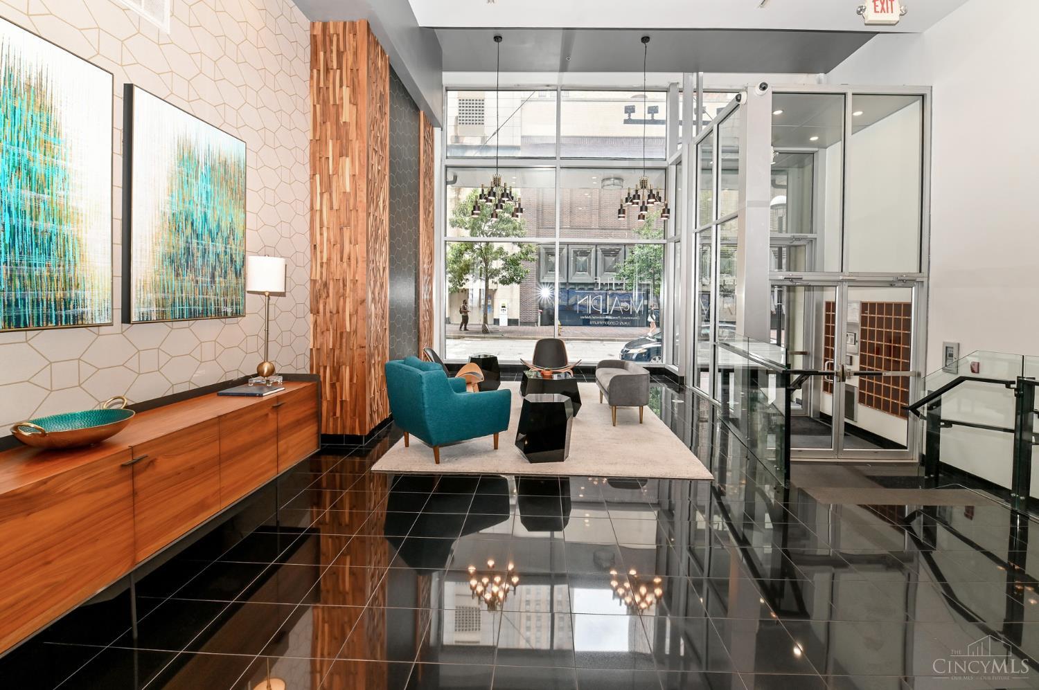 15 W Fourth Street Unit: 103