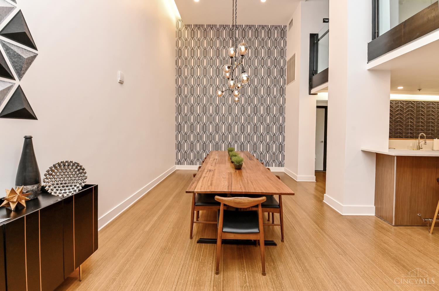 15 W Fourth Street Unit: 103
