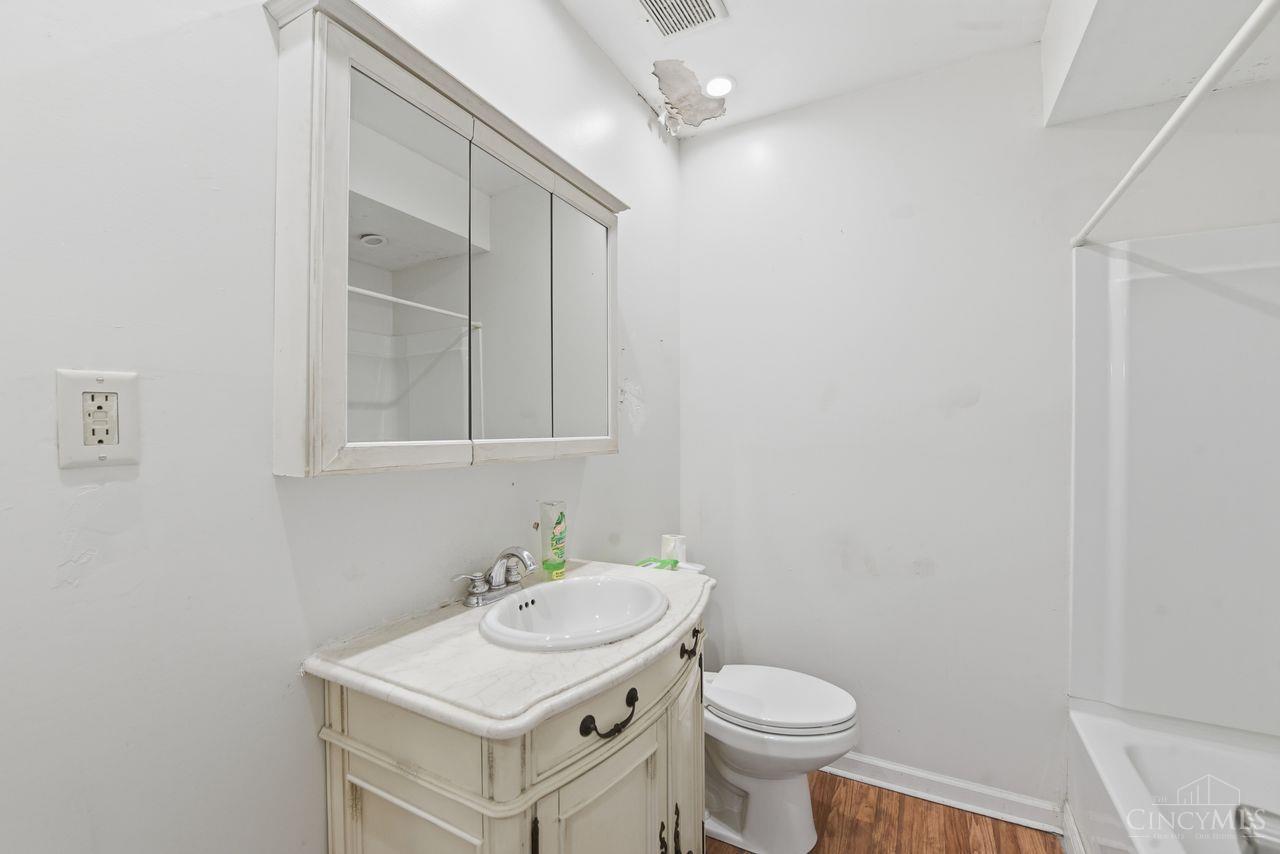 5501 Vonderhaar Court