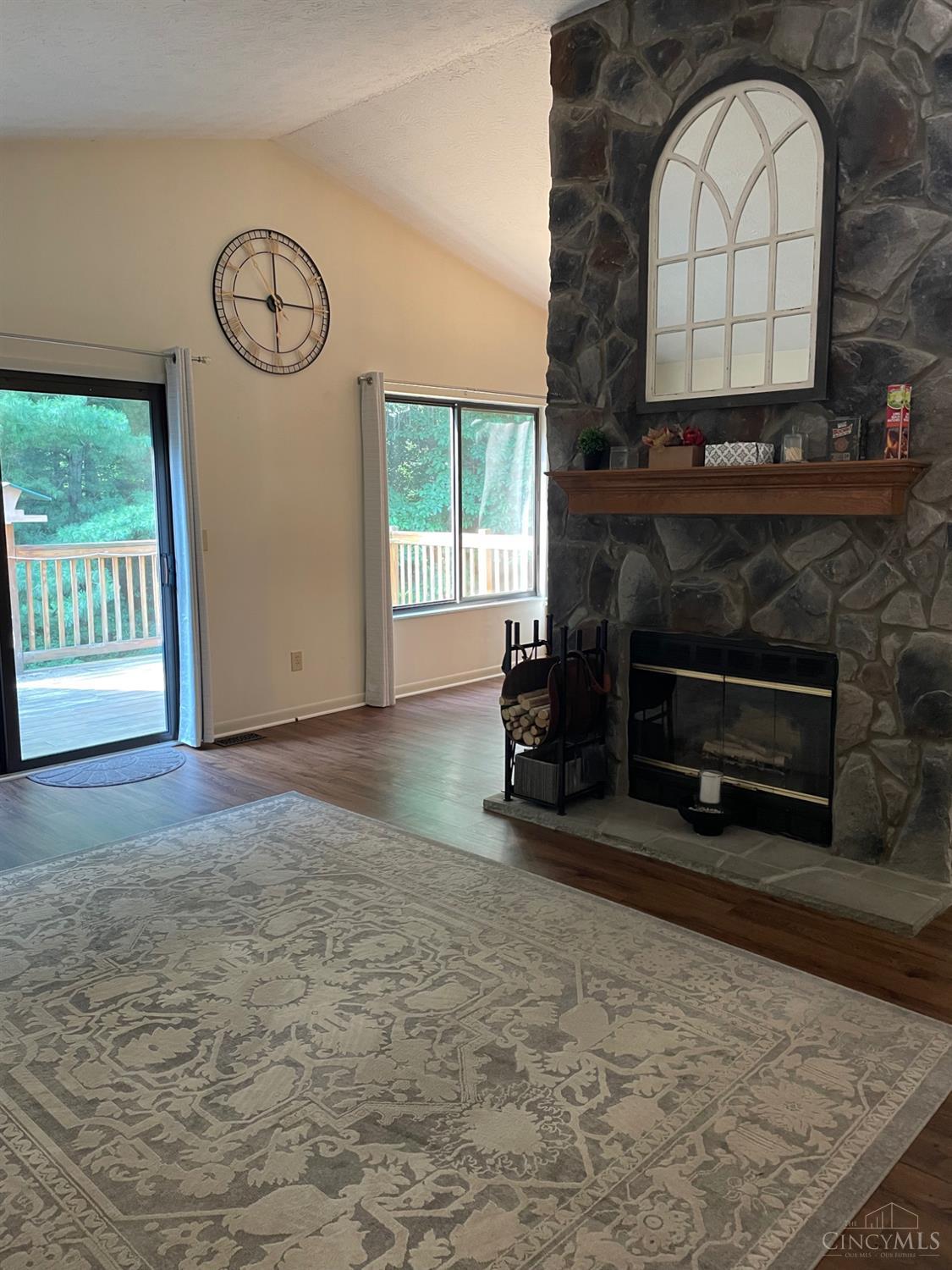 1138 Chestnut Court