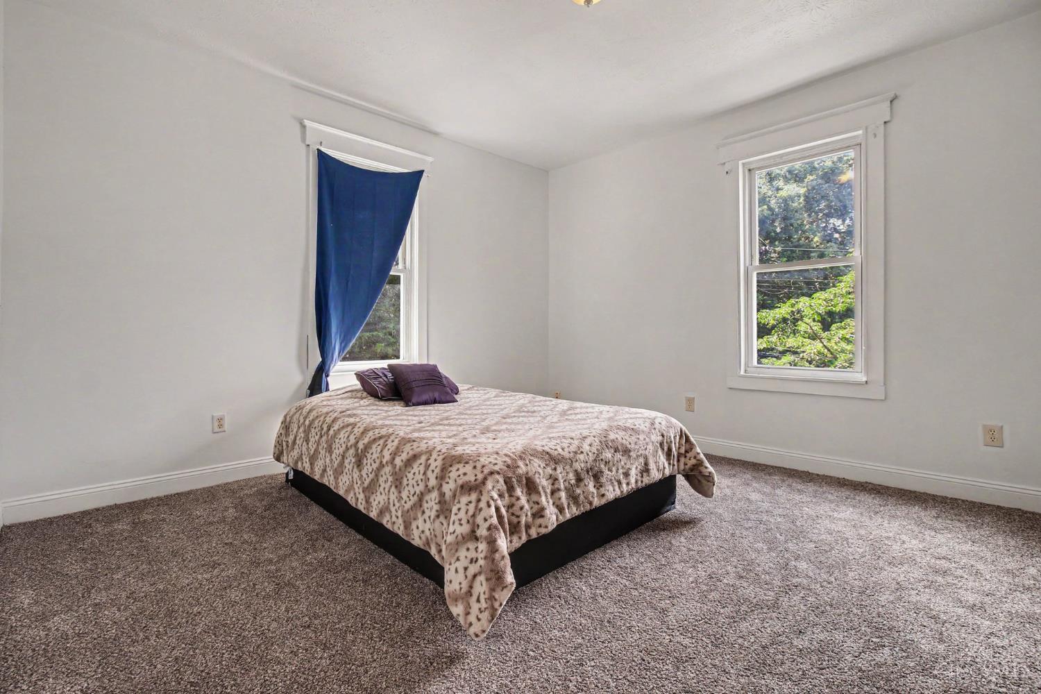 934 Sunset Avenue