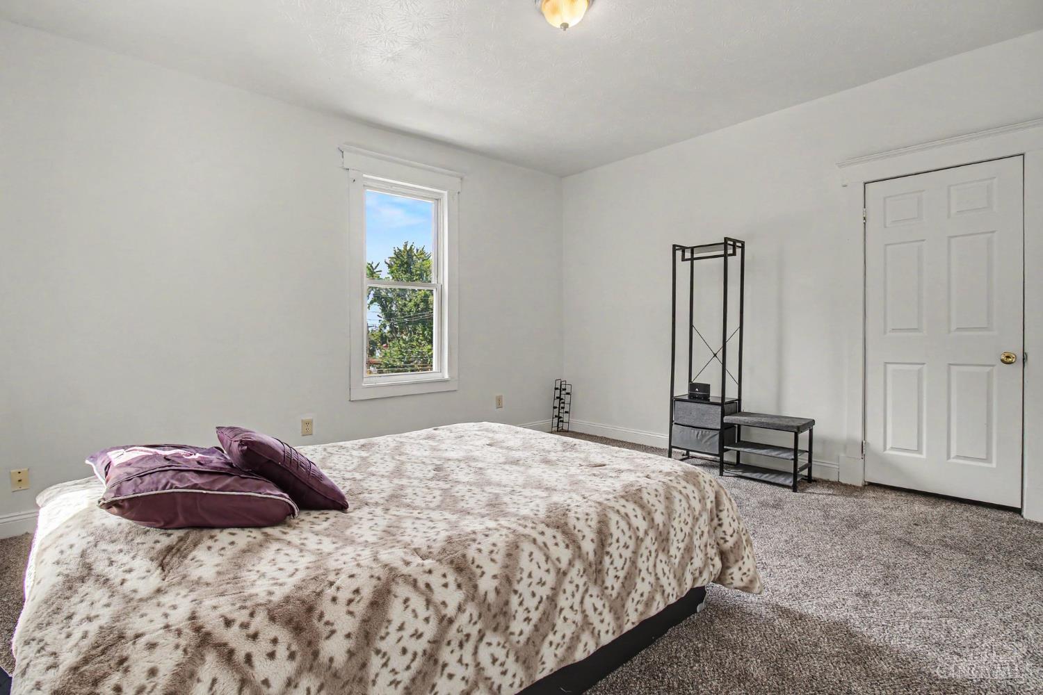 934 Sunset Avenue