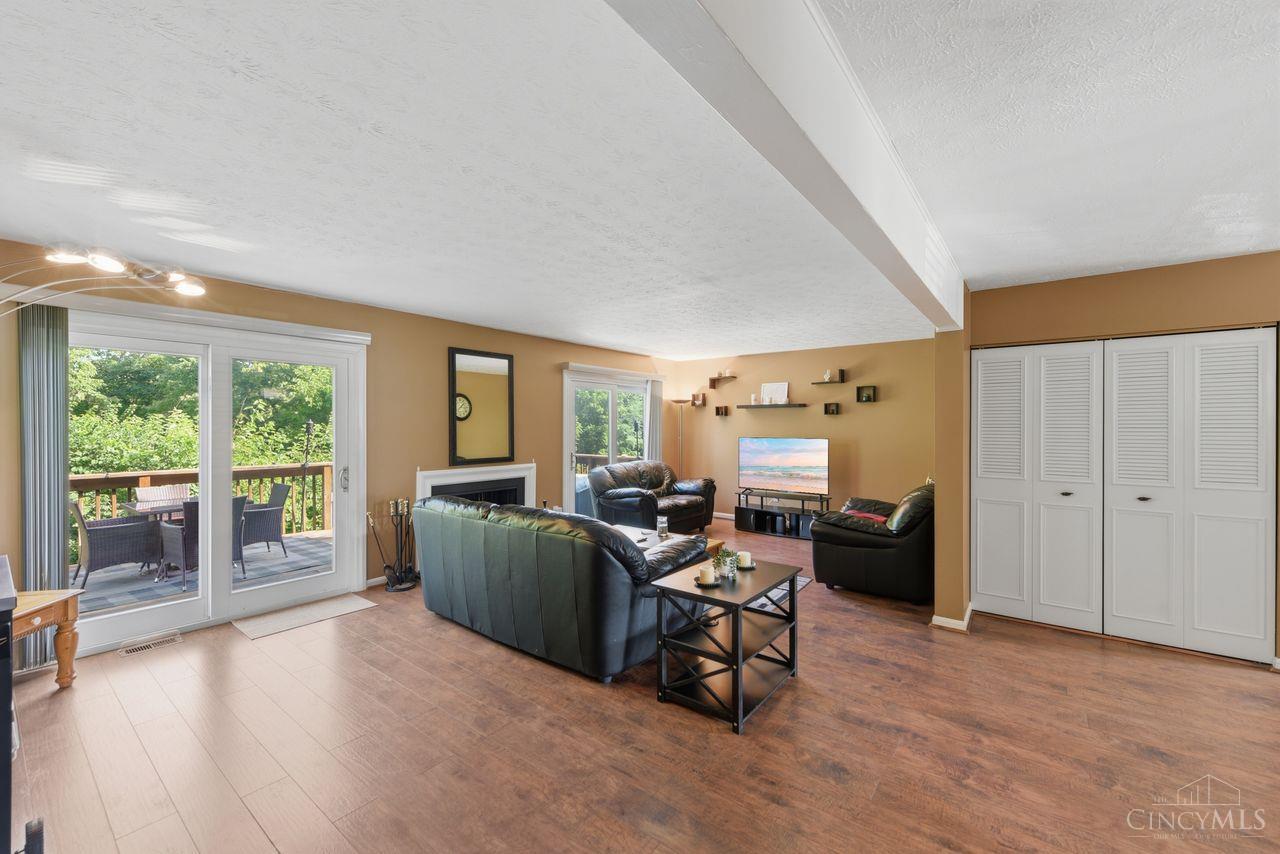 26 Twin Lakes Drive