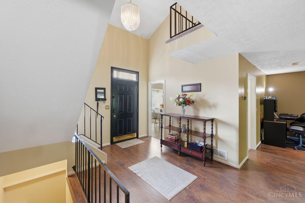 26 Twin Lakes Drive