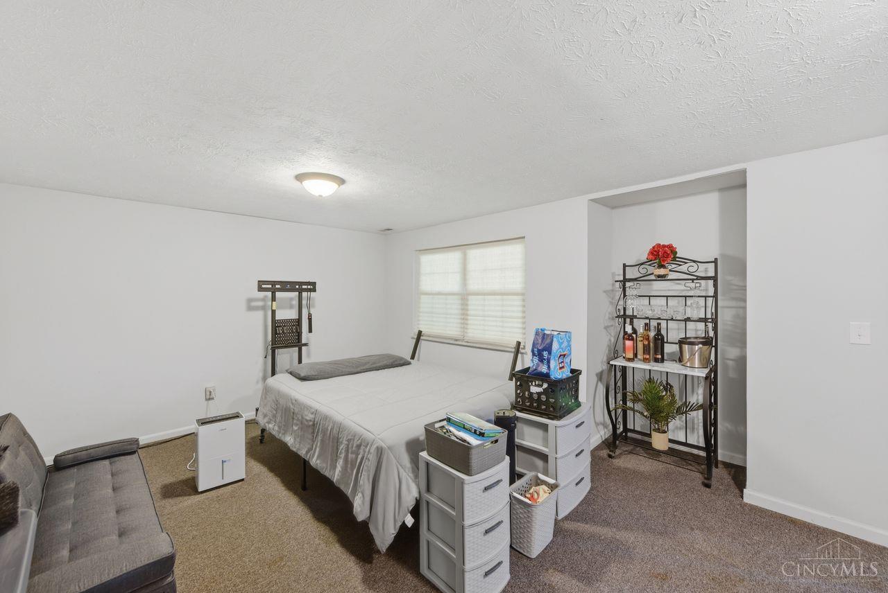26 Twin Lakes Drive