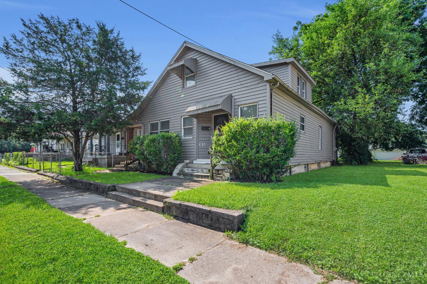 1614 Lafayette Avenue