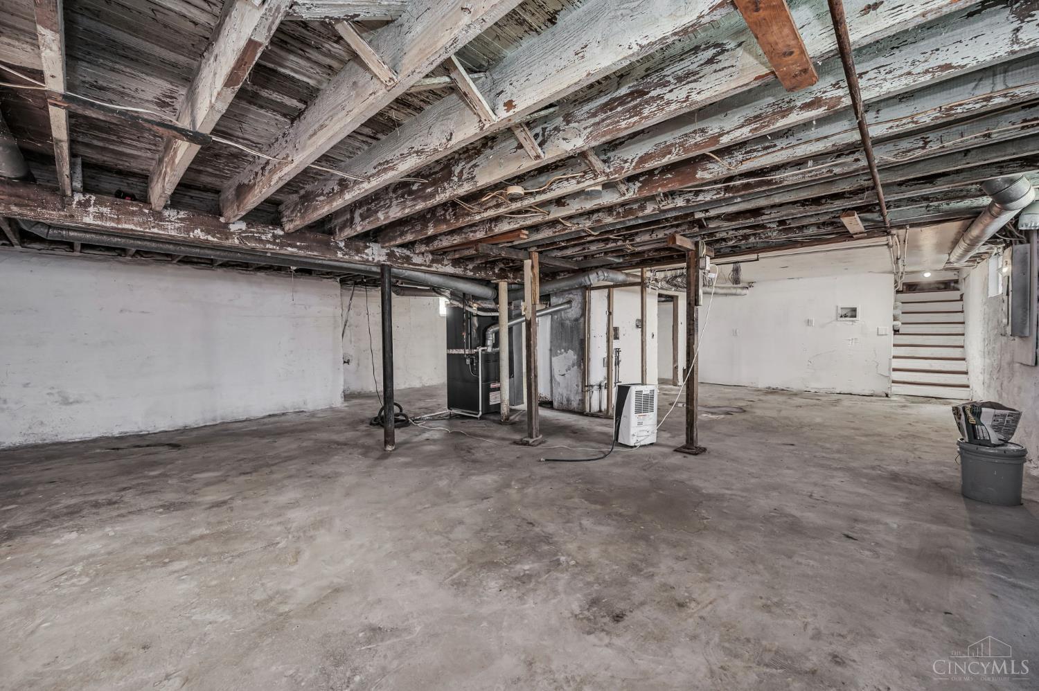 1614 Lafayette Avenue