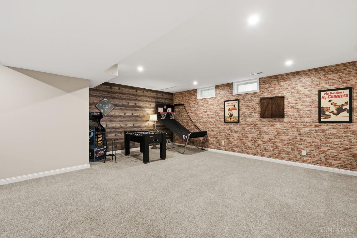 5433 Birch View Drive