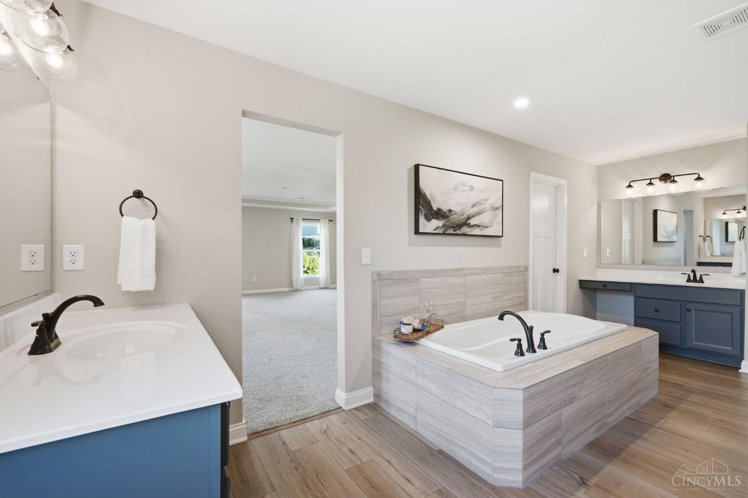 5433 Birch View Drive