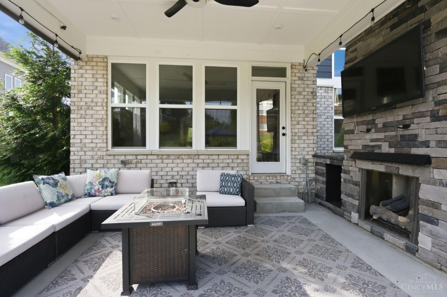 5433 Birch View Drive