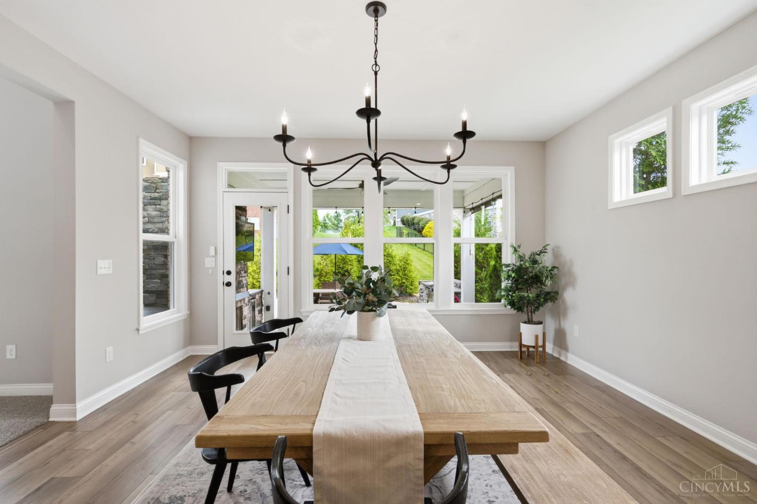 5433 Birch View Drive