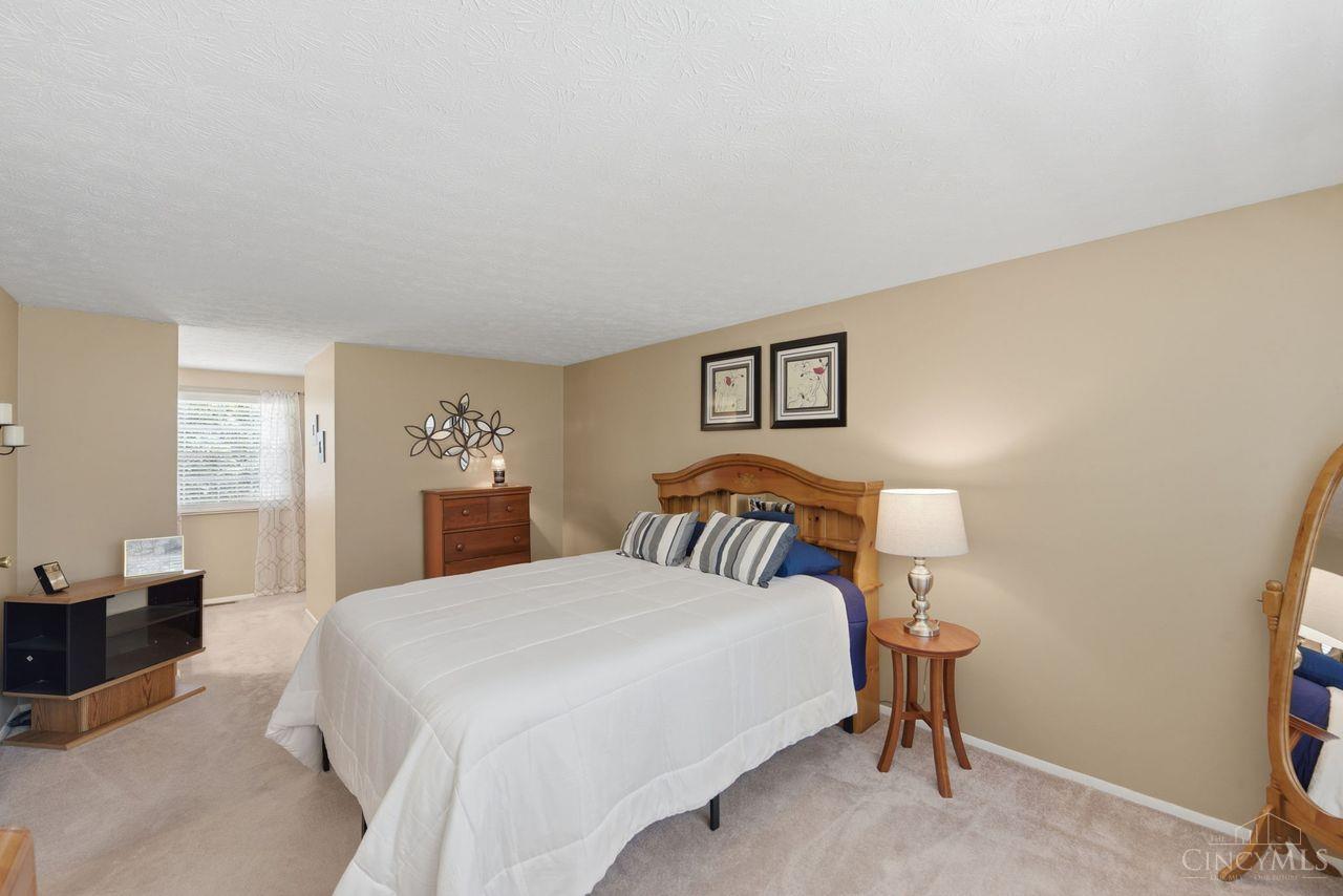 1155 Nature Run Road