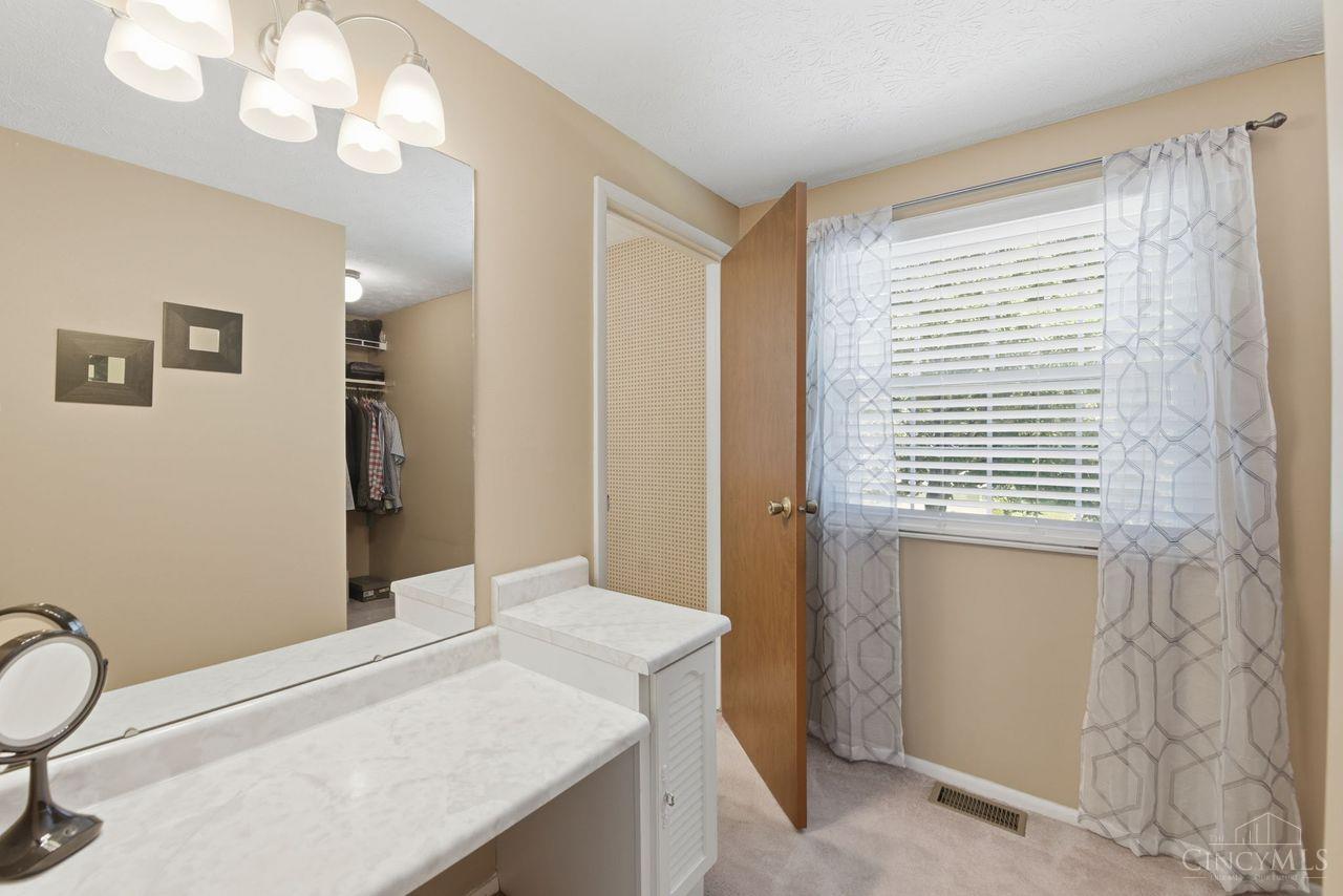 1155 Nature Run Road