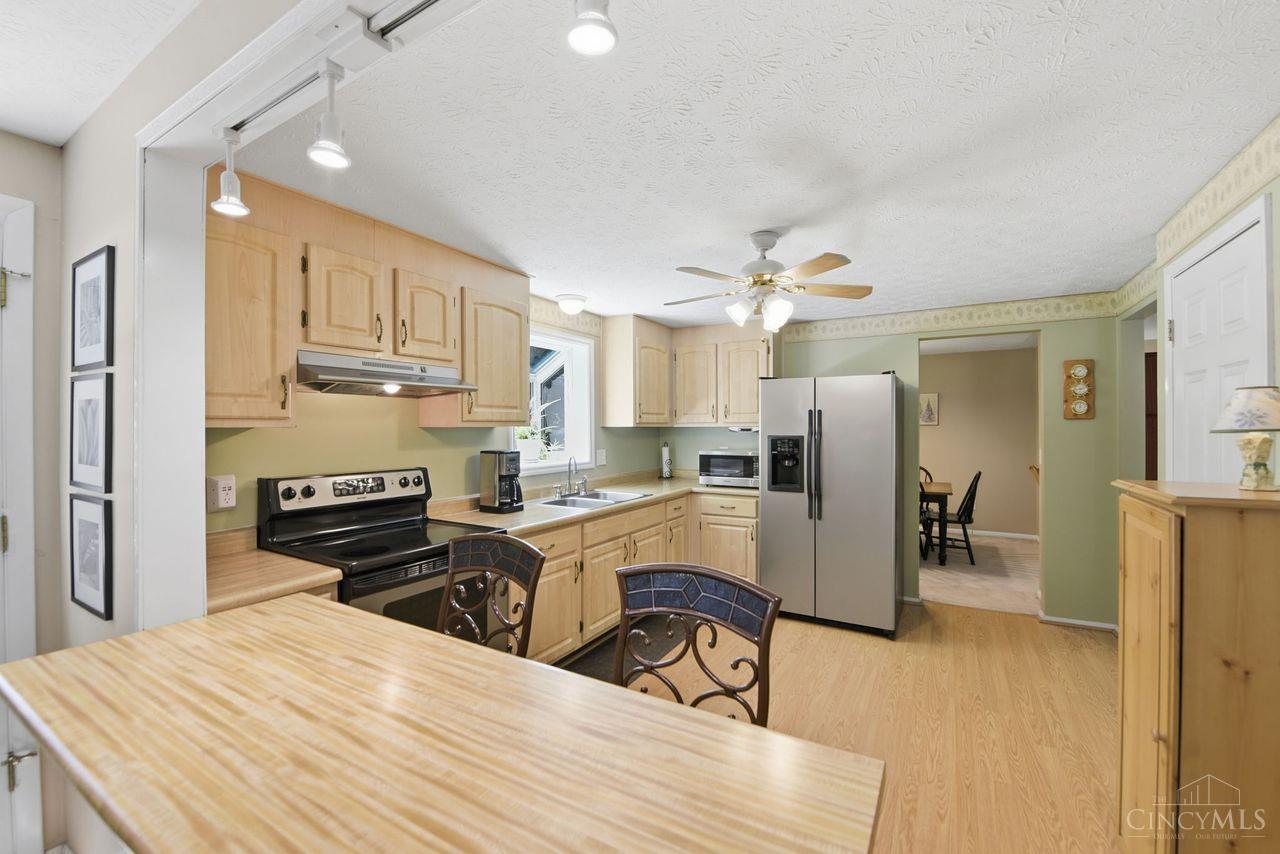 1155 Nature Run Road
