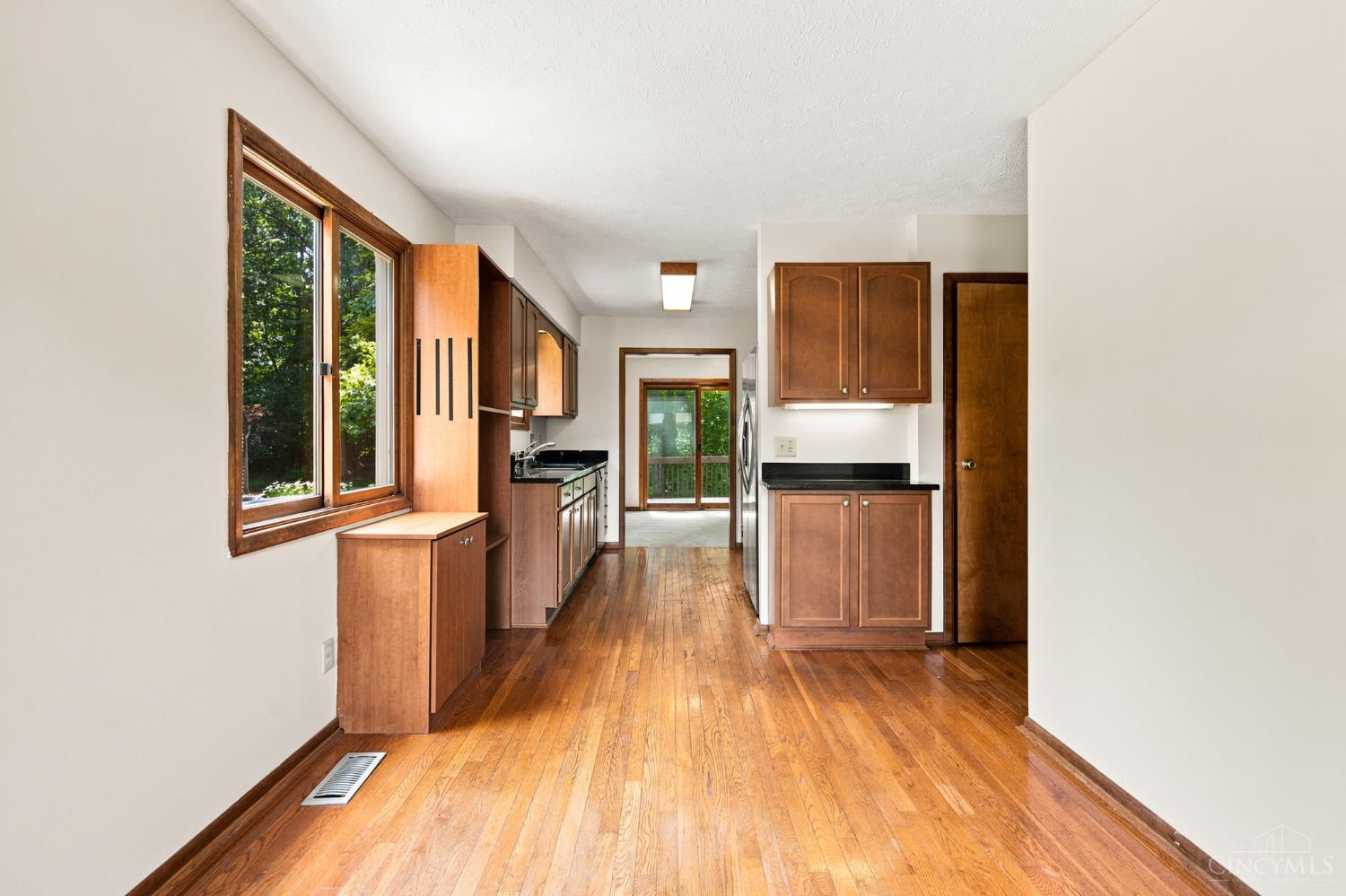 5317 Hickory Trail Lane