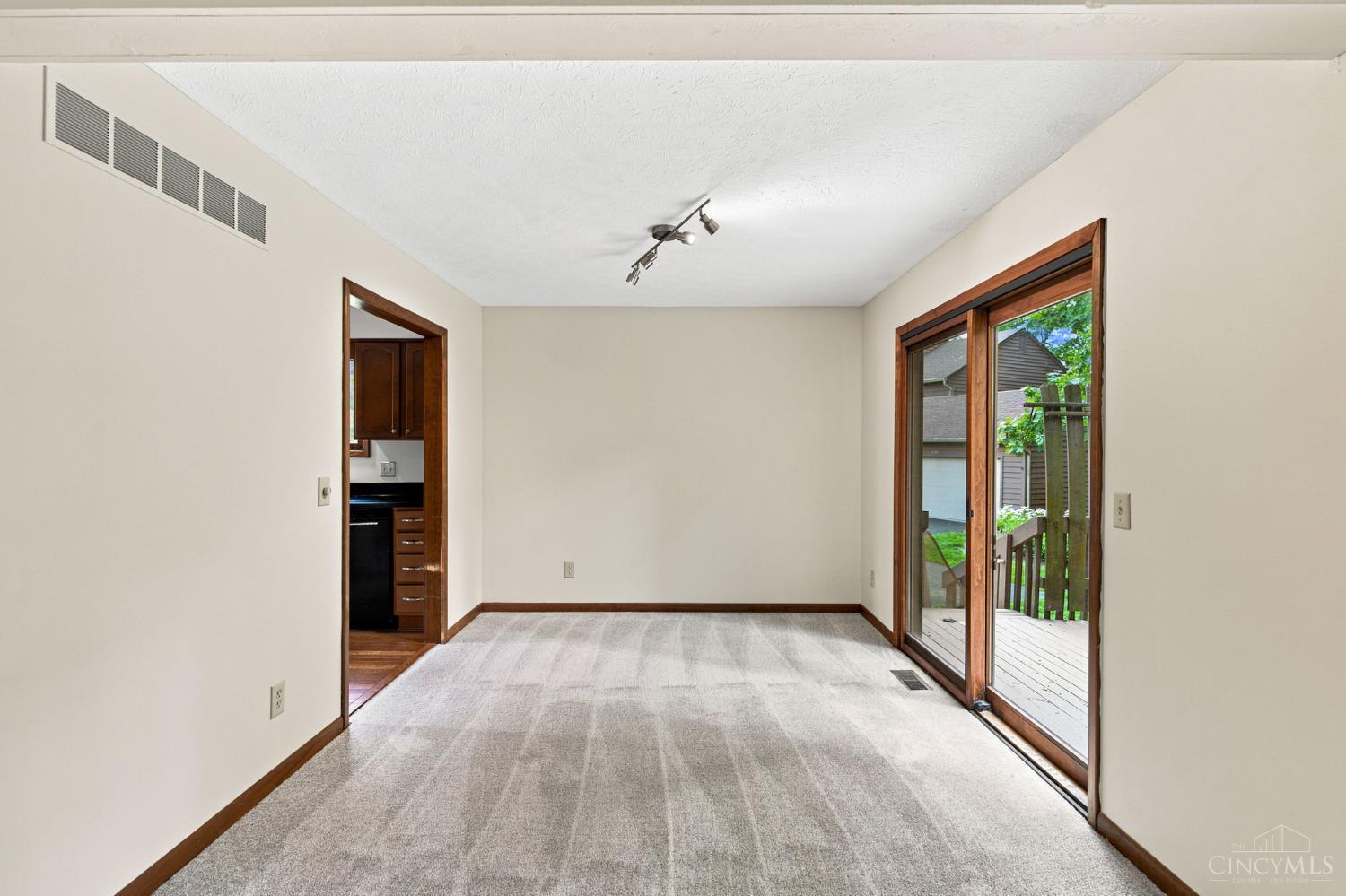 5317 Hickory Trail Lane