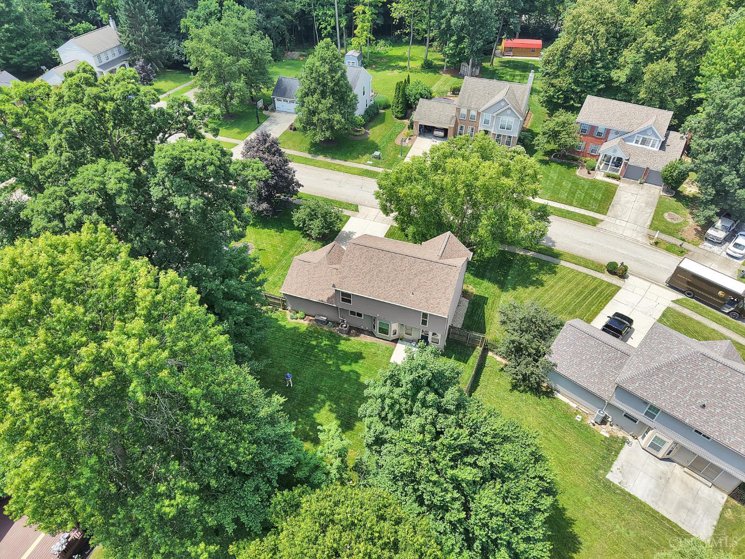 4176 Knollview Court