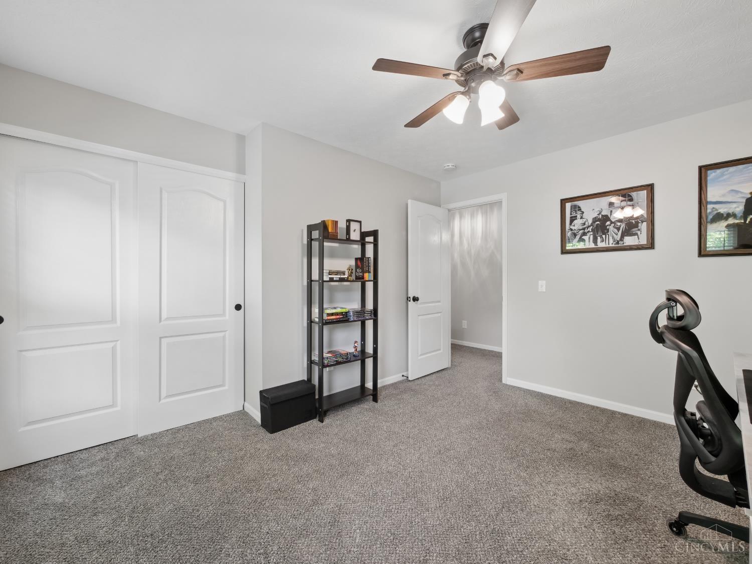4176 Knollview Court