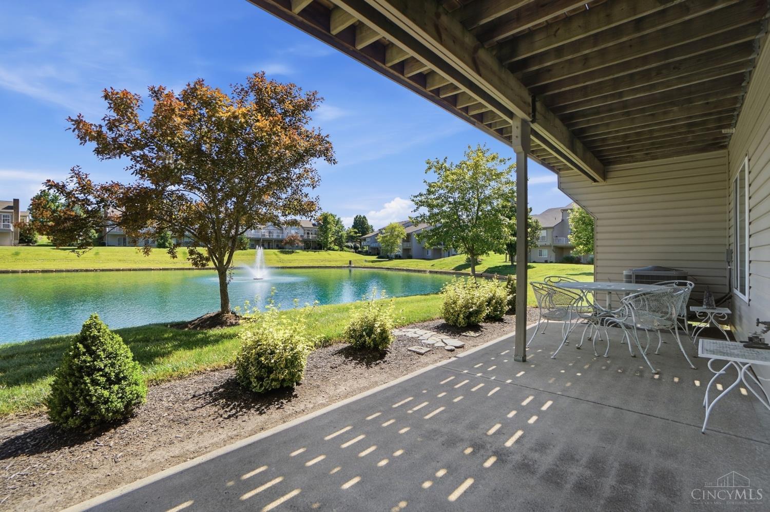 6333 Edgewater Drive
