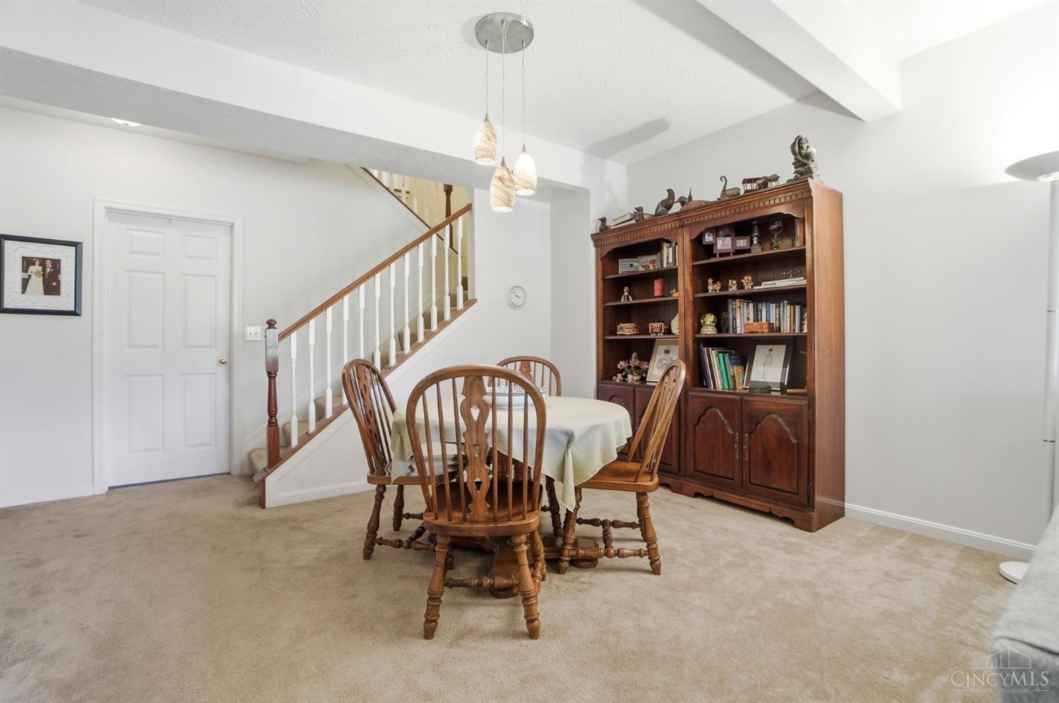 6333 Edgewater Drive