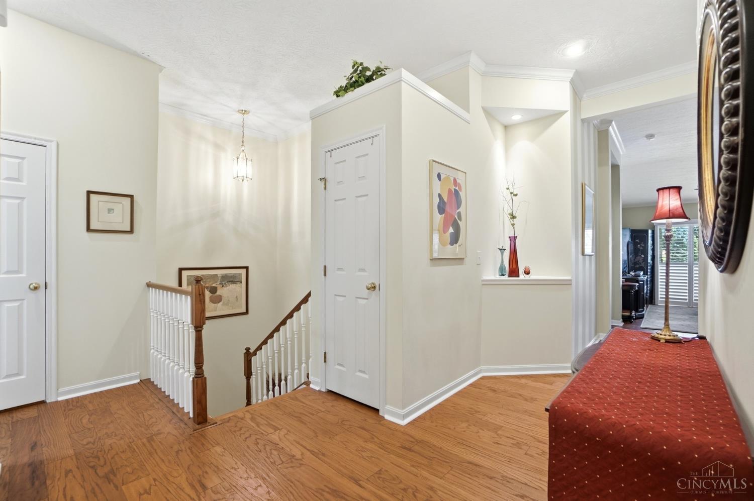 6333 Edgewater Drive