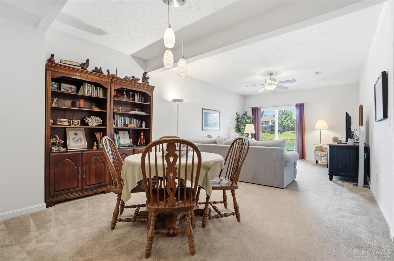 6333 Edgewater Drive