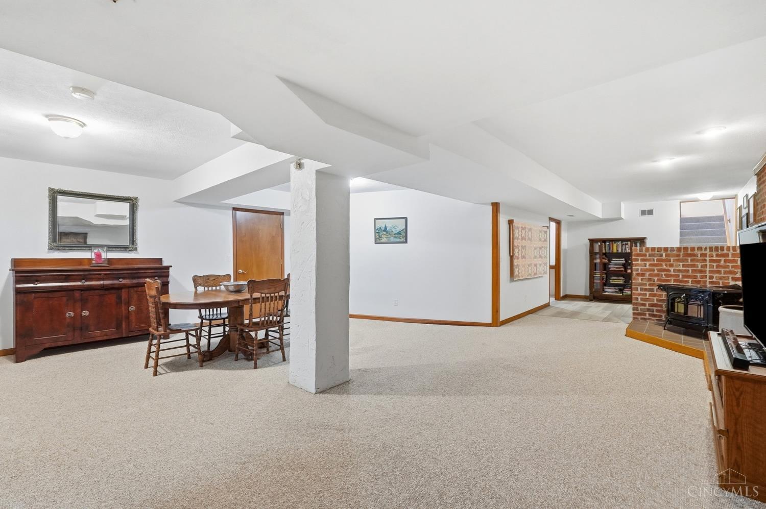 6596 Springdale Road