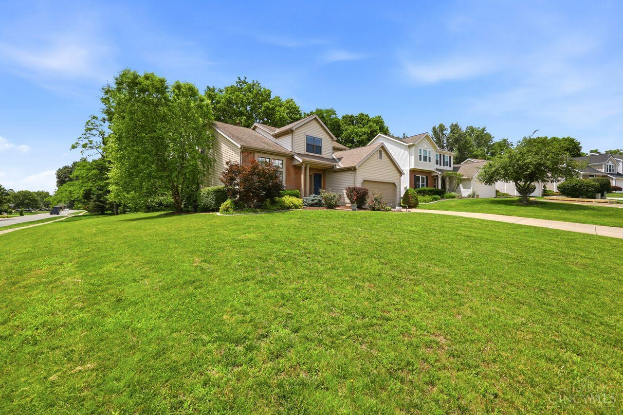 7857 Glen Oaks Court
