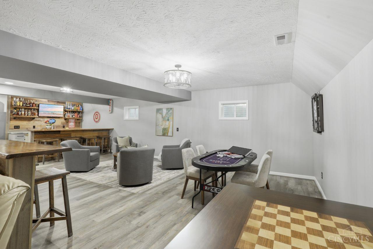 6657 Paxton Guinea Road