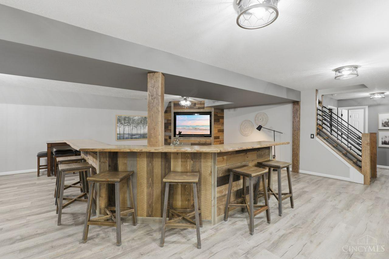 6657 Paxton Guinea Road