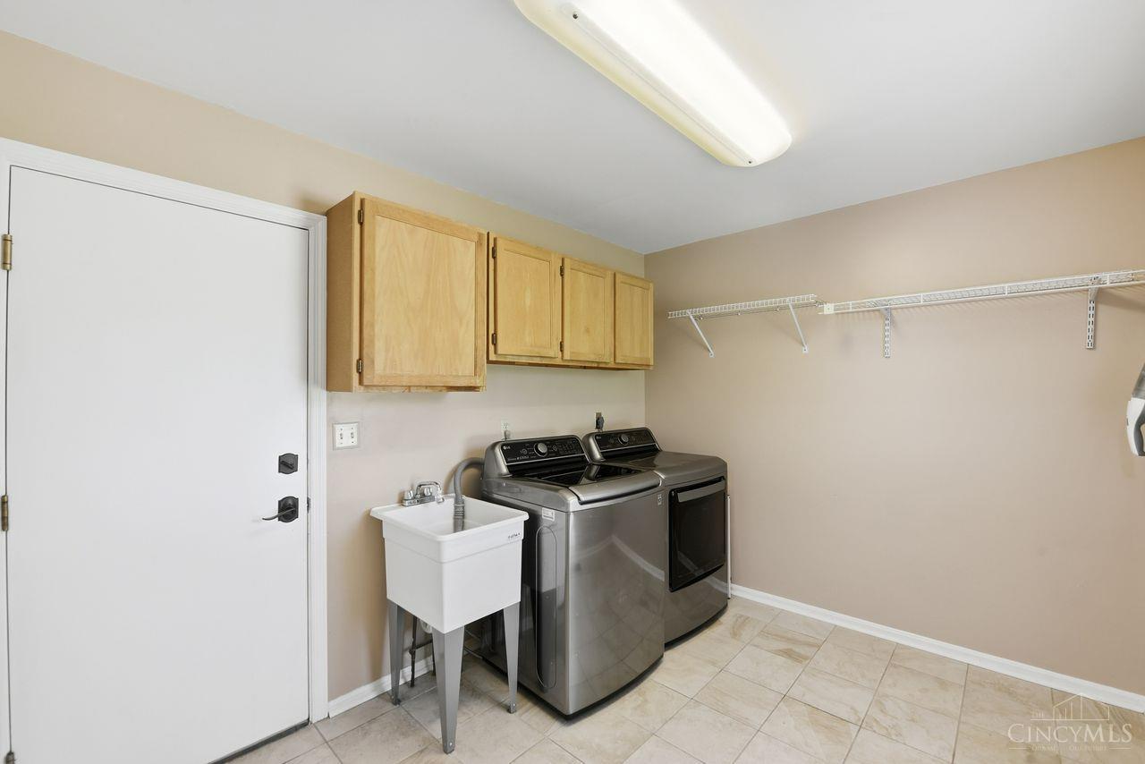 12075 Timberlake Drive