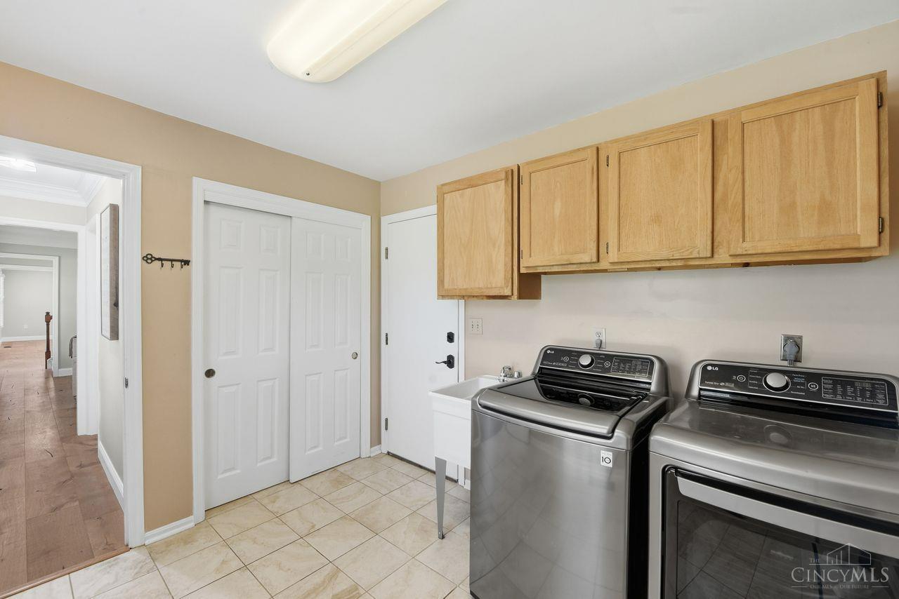 12075 Timberlake Drive