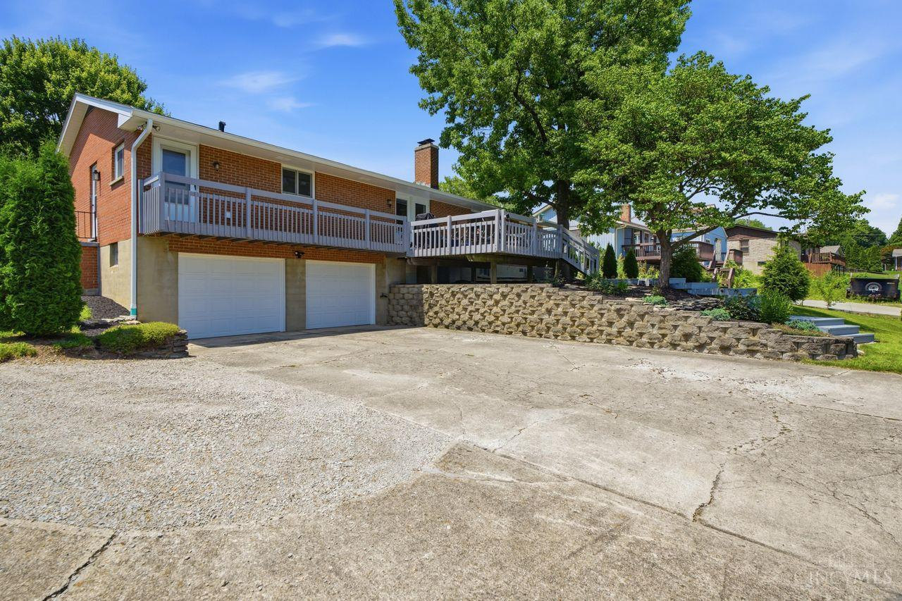 335 Summit Street
