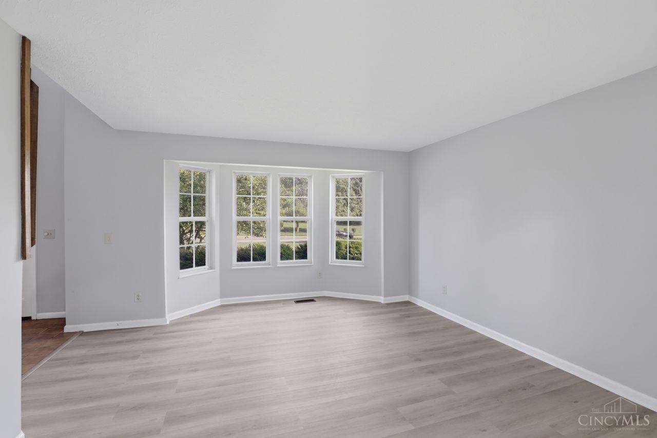 7112 Royale Drive