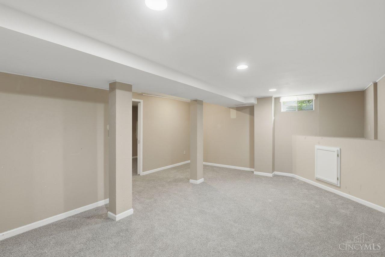 7112 Royale Drive