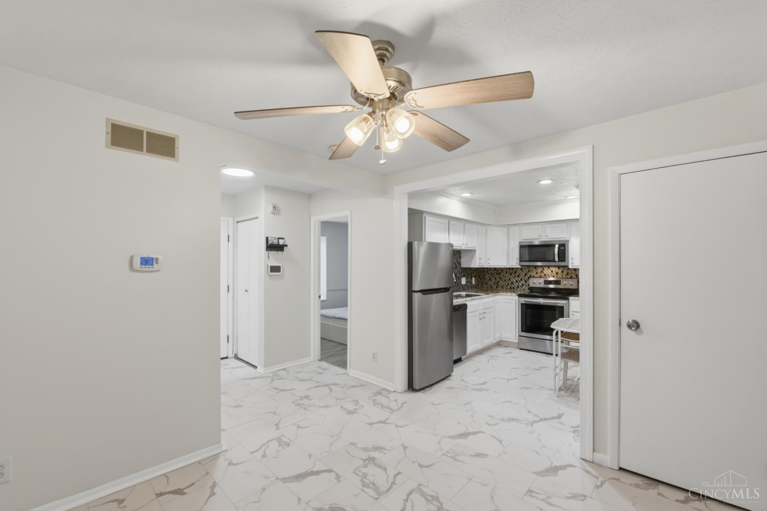 4944 Columbia Circle Unit: 27-12