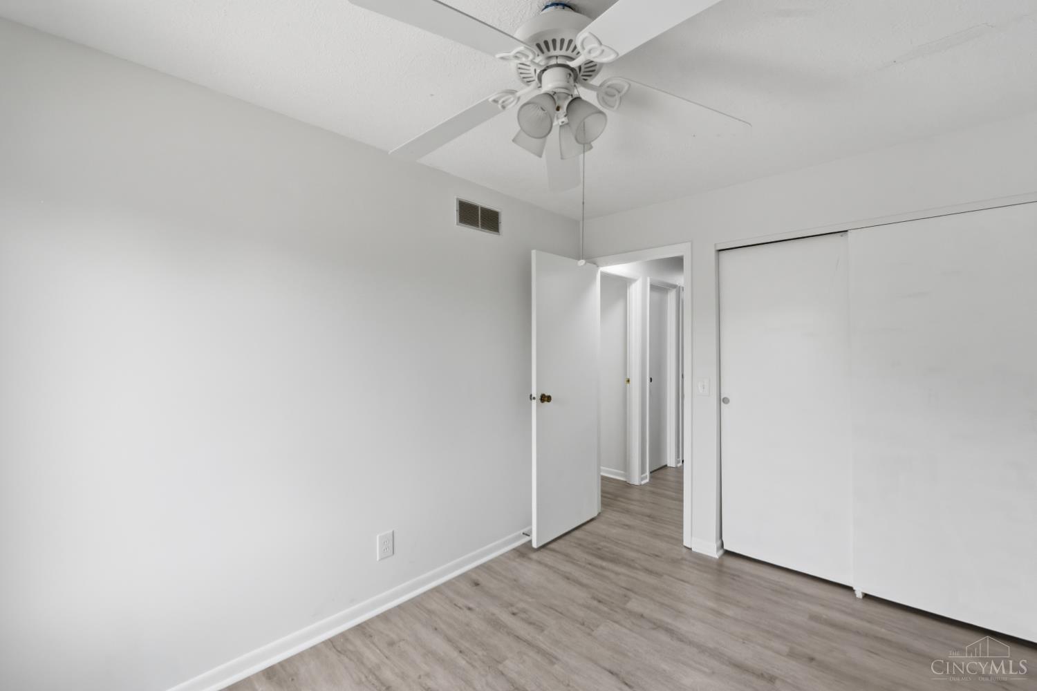 4944 Columbia Circle Unit: 27-12