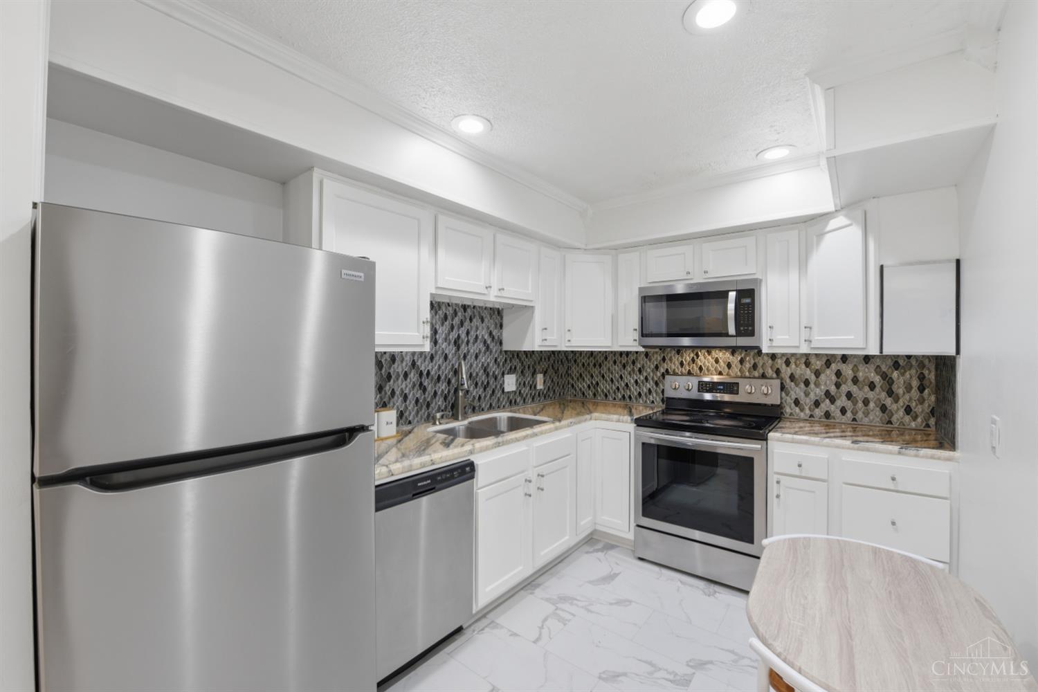 4944 Columbia Circle Unit: 27-12