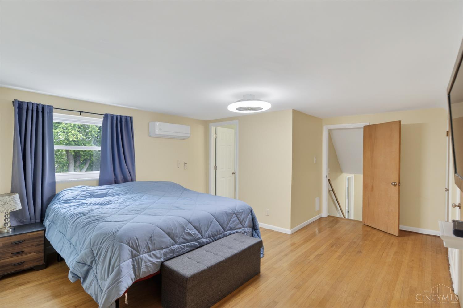 1344 Plazaview Court