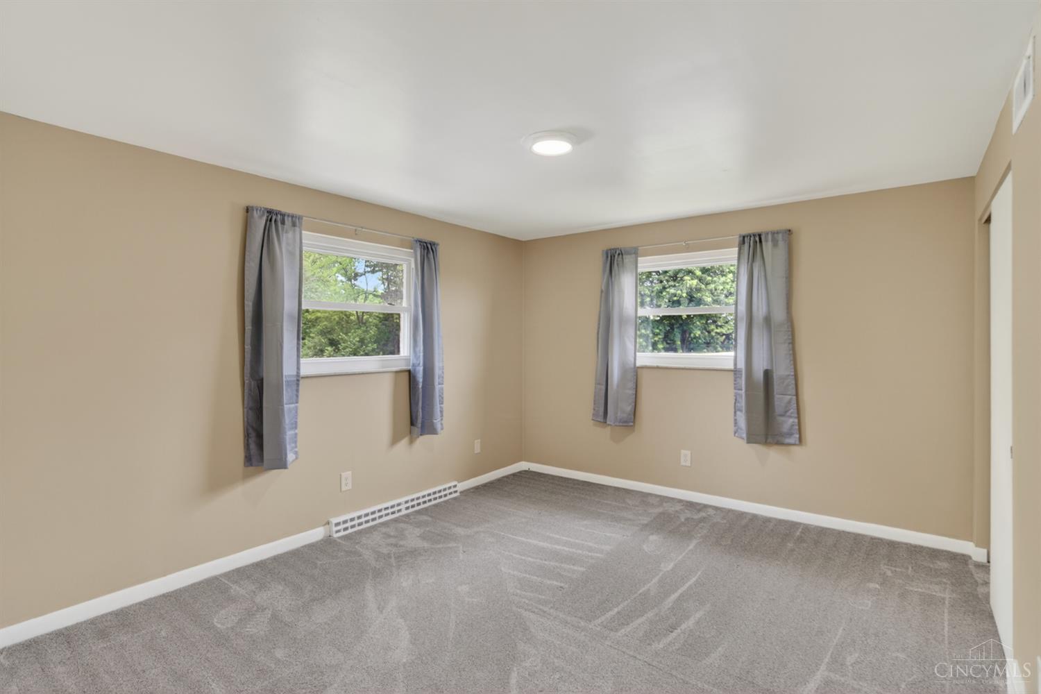 1344 Plazaview Court