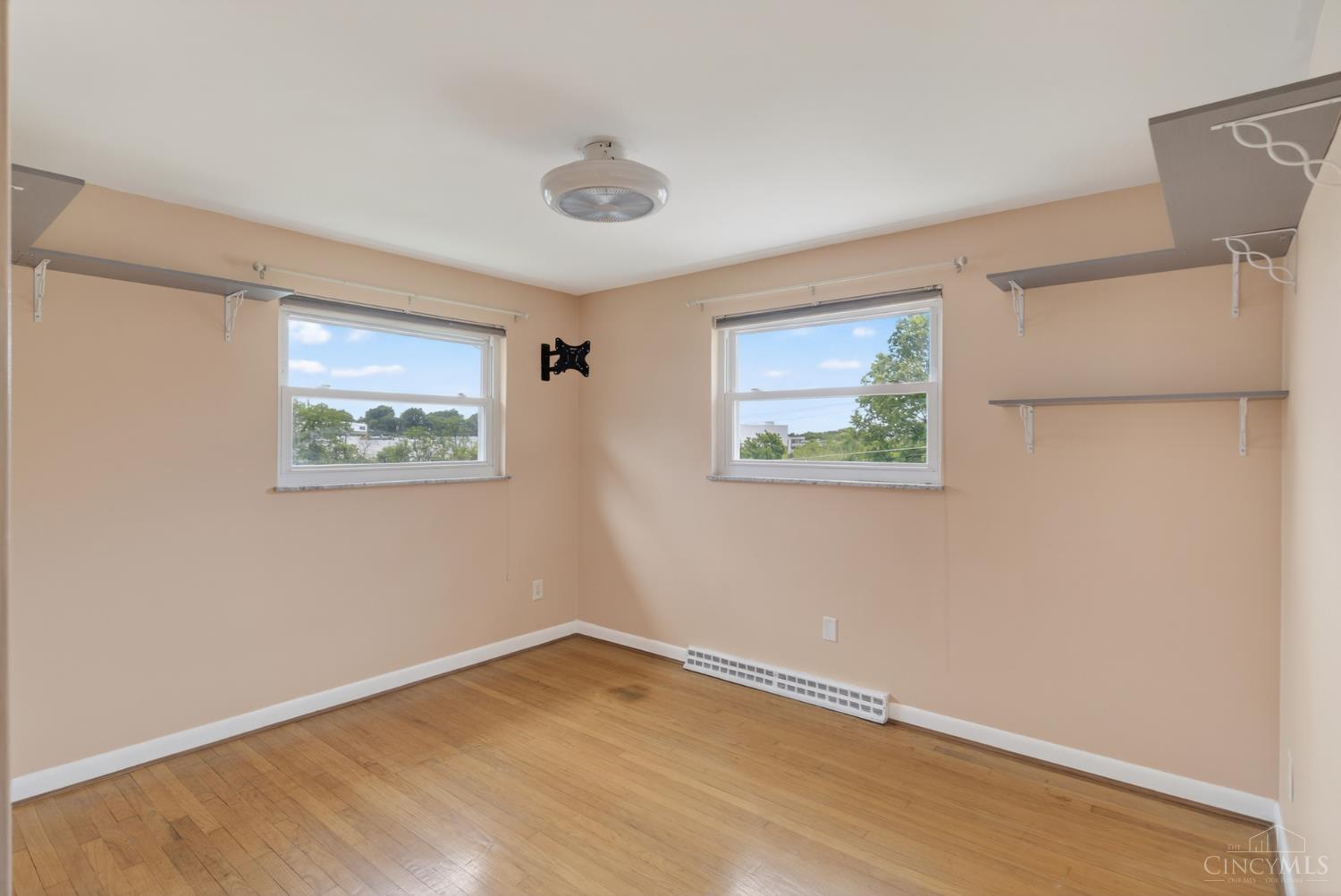 1344 Plazaview Court