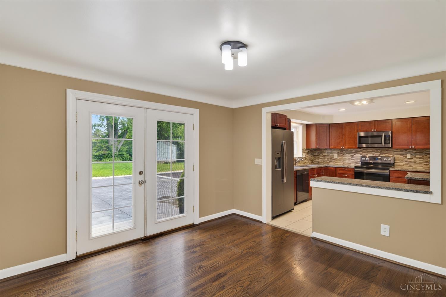 1344 Plazaview Court