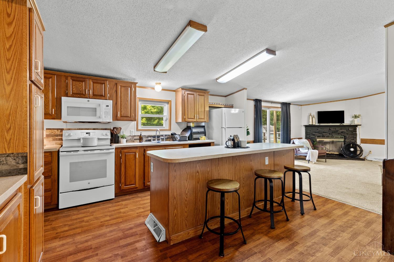 3513 Franklin Road
